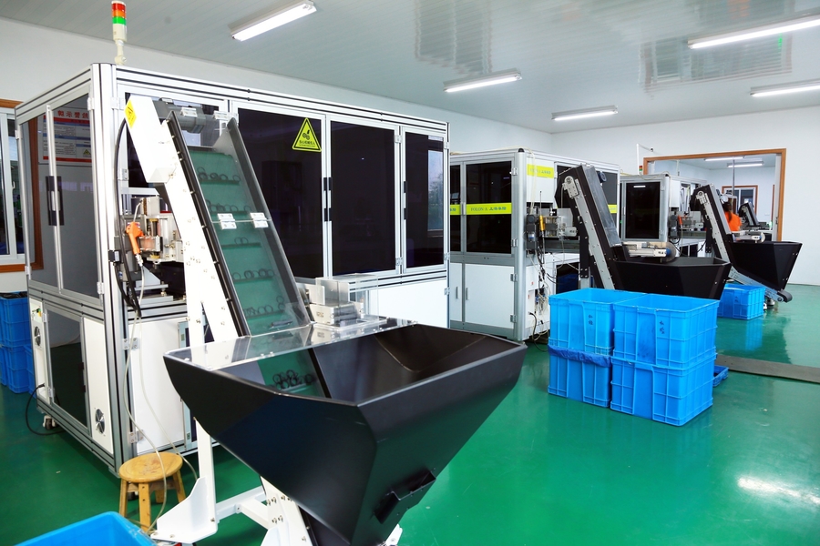 Jiangsu Kunyuan Rubber & Plastic Technology Co.,Ltd ligne de production du fabricant