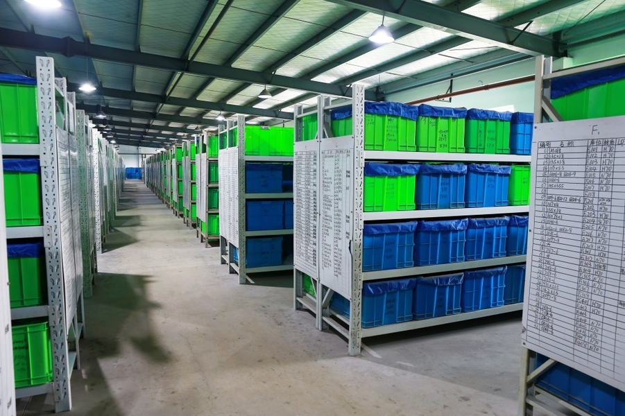 Jiangsu Kunyuan Rubber & Plastic Technology Co.,Ltd ligne de production du fabricant